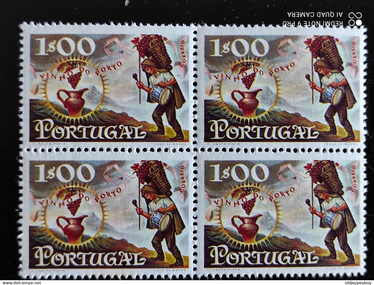 ERRO VARIEDADE  Portugal, 1970 - Vinho Do Porto  Mundifil 1088 2 Blocks Of 4 Colour Variation Error Cor Errada MNH Rare - Ongebruikt