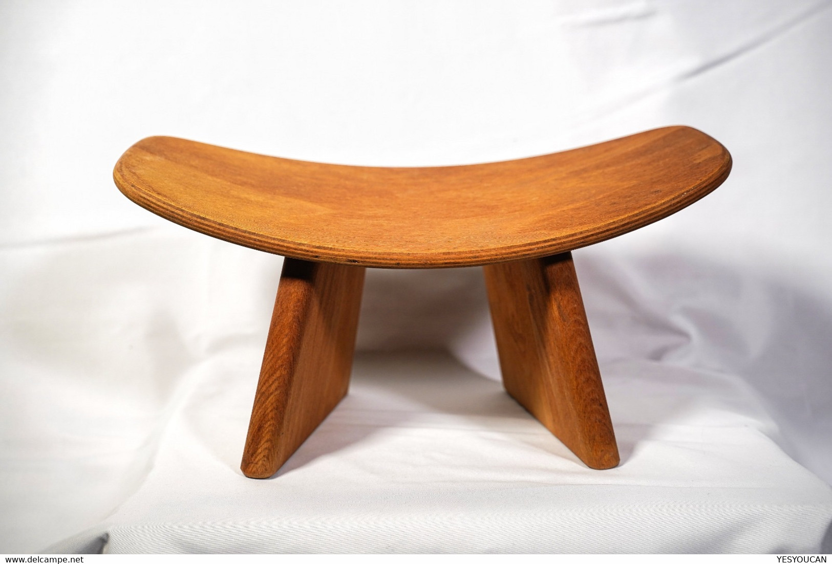 "Judo" Tabouret Shoggi D'Alain Gaubert Mid Century Modern Design 1983. (Yoga Meditation Stool 20th C. - Sedie