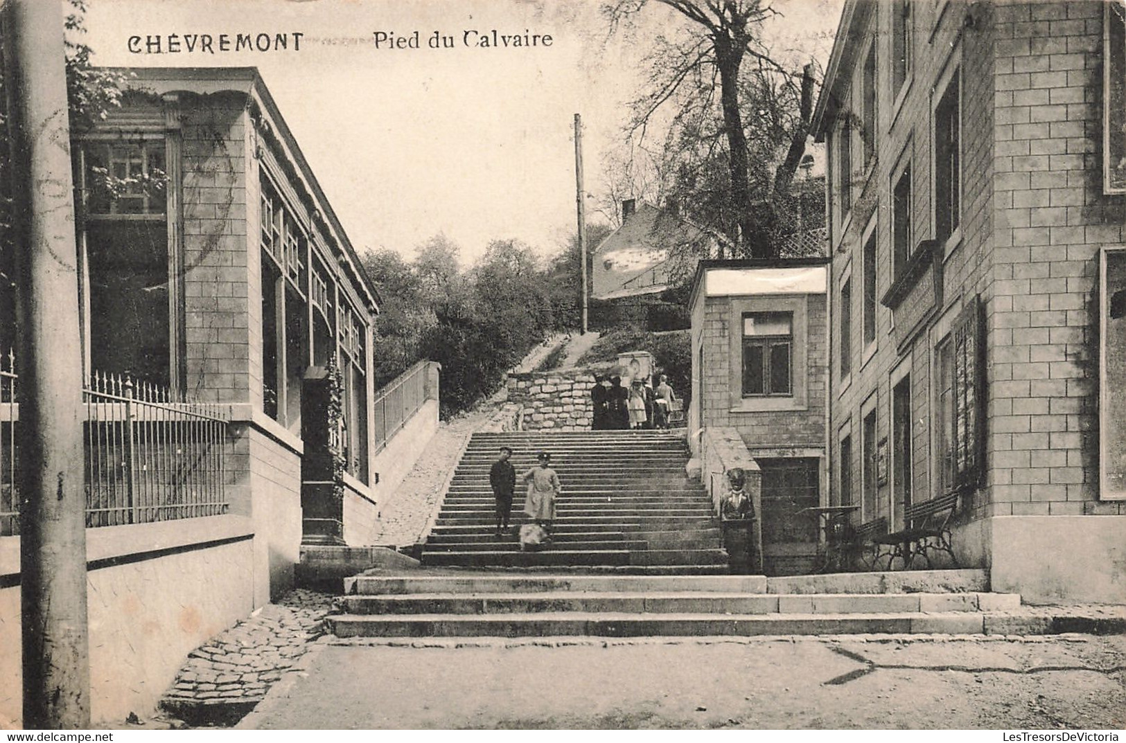 CPA - Belgique - Chèvremont - Pied Du Calvaire - Edit. Laurent - Oblitéré Sclessin 1919 - Animé - Sonstige & Ohne Zuordnung