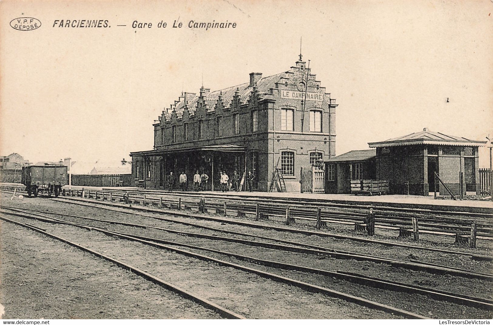 CPA - Belgique - Farciennes - Gare De Le Campinaire - Edit. Edouard Lessoye - Animé - Gare - Wagon - Farciennes