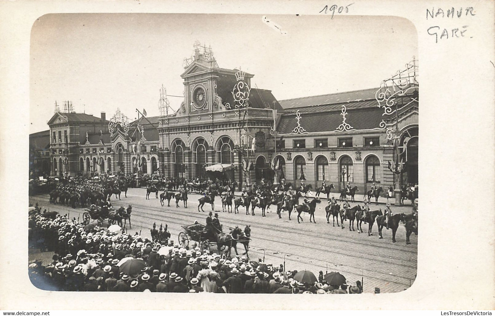 CPA - Belgique - Namur - Gare - Carte Photo - Cheval - Défilé Militaire - Horloge - Autres & Non Classés