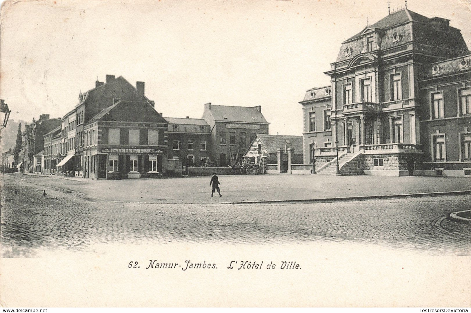 CPA - Belgique - Namur - Jambes - L'Hôtel De Ville - Précurseur - Oblitéré Dinant 1903 - Animé - Autres & Non Classés