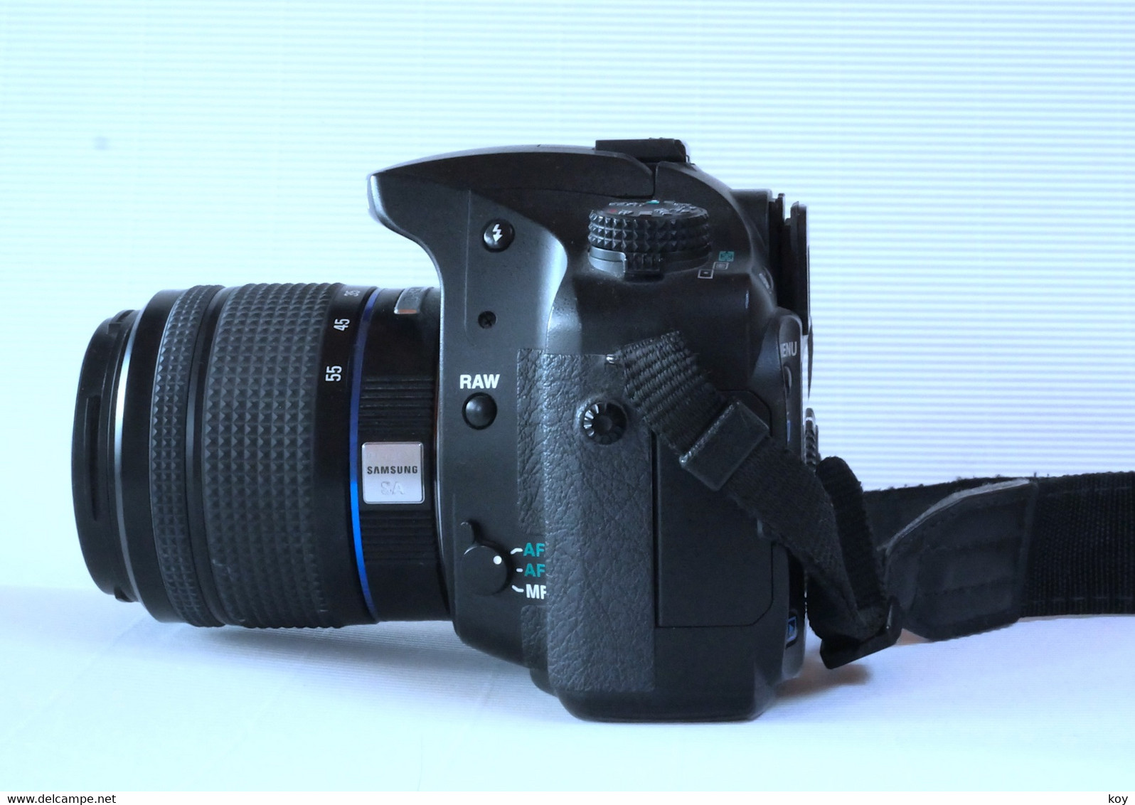 Pentax K20D digitale 14,6-MP-Spiegelreflexkamera schwarz mit Objektiv 18–55 mm incl. Fototasche