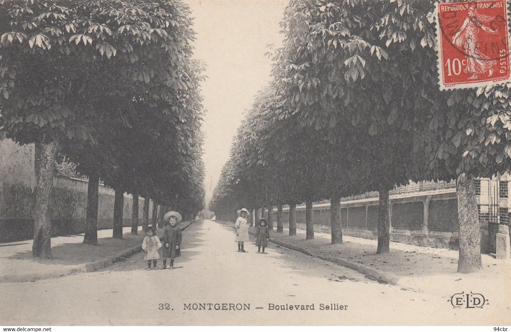 CPA  (91)  MONTGERON  BOULEVARD SELLIER  (parfait Etat) - Montgeron