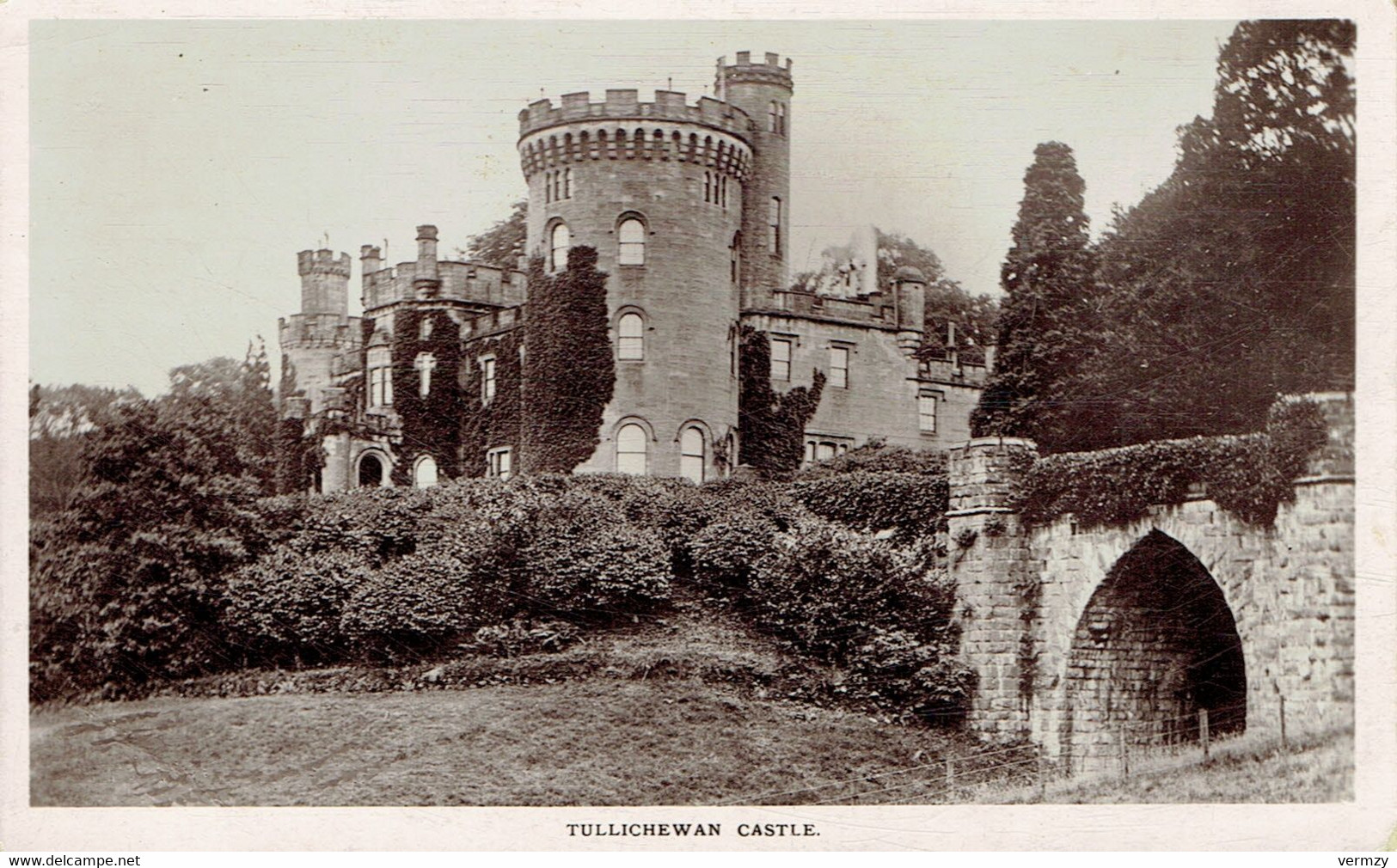 CPSM TULLICHEWAN Castle - Dunbartonshire