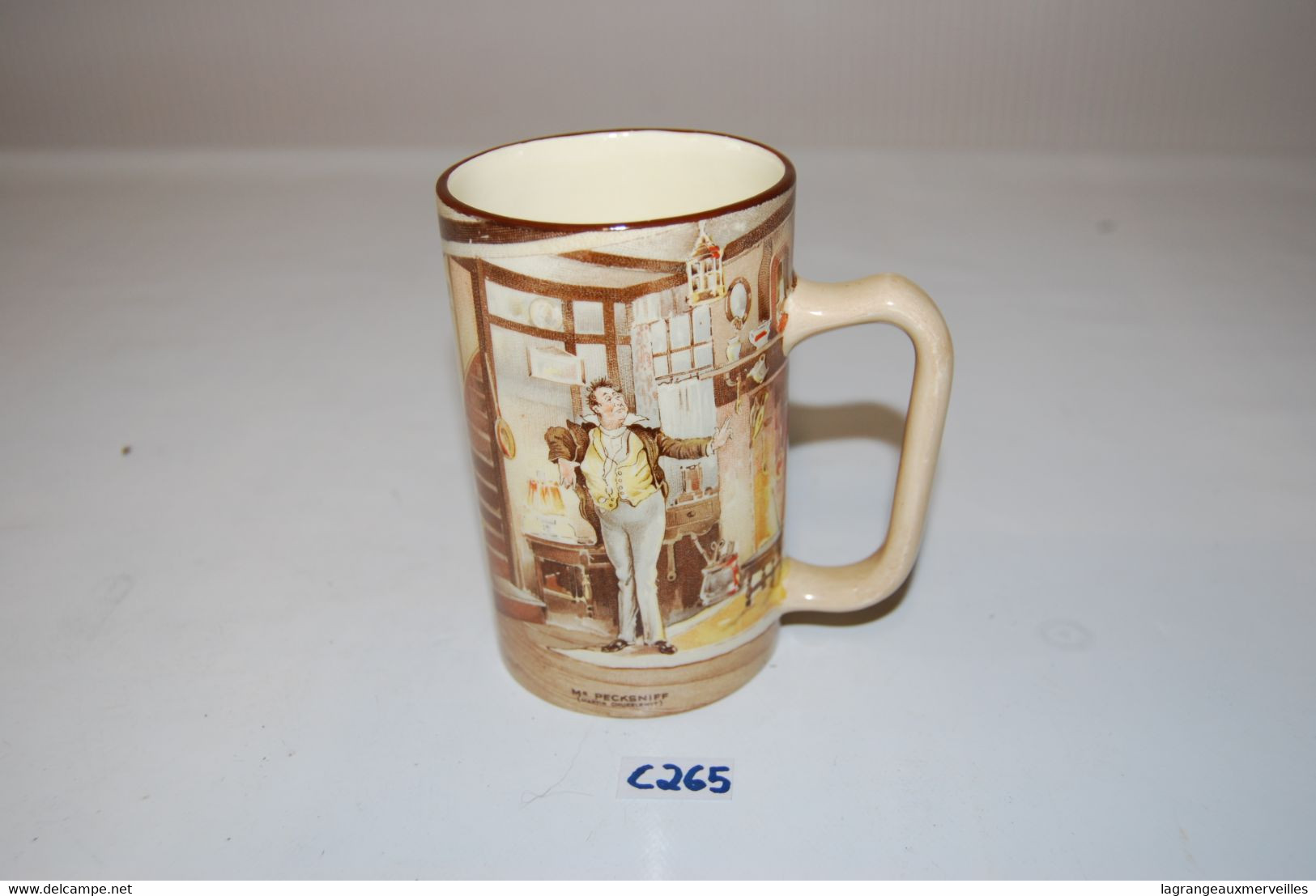 C265 Ancienne Chope - Publicitaire - NEWHALL HANLEY England - Cups