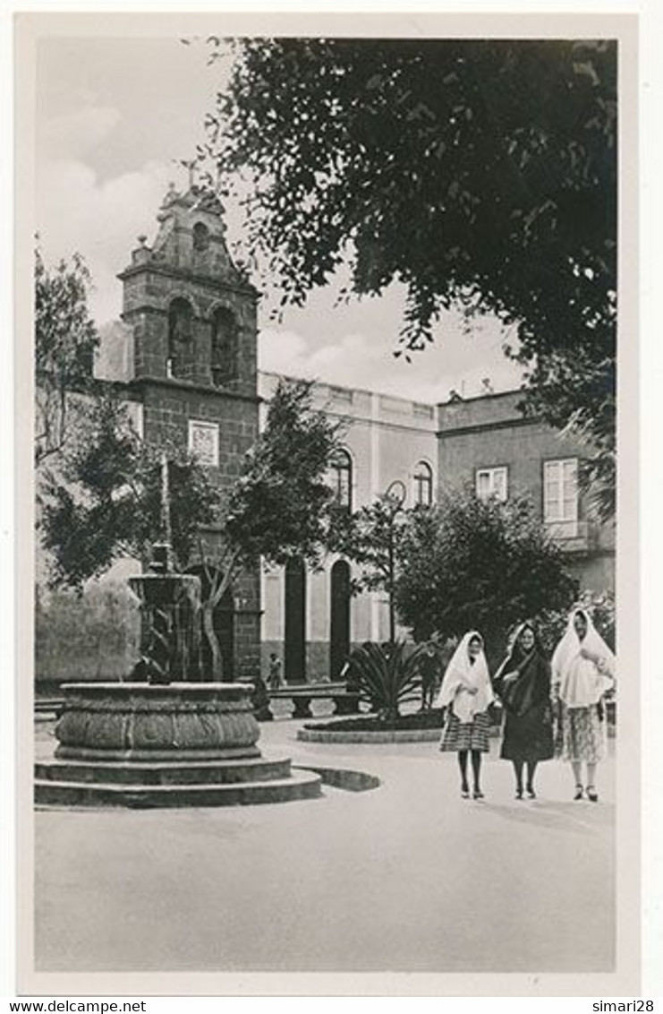 LAS PALMAS -PLAZA SANTO DOMINGO - La Palma