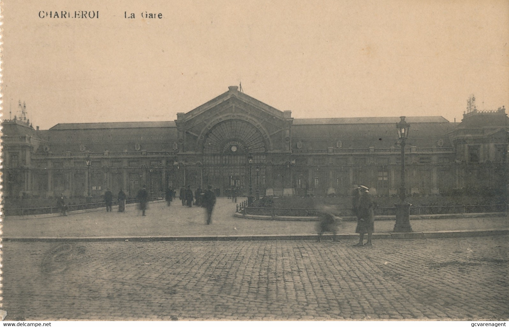 CHARLEROI  LA GARE        2 SCANS - La-Roche-en-Ardenne