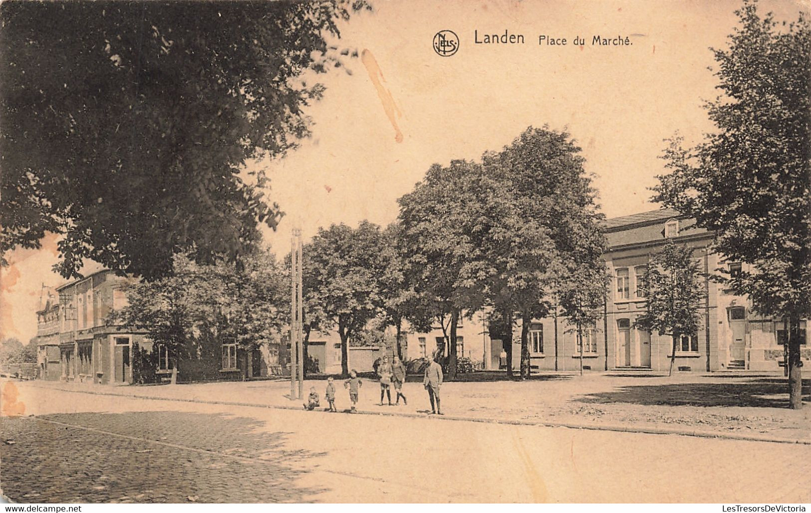 CPA - Belgique - Landen - Place Du Marché - Edit. Vve Dascher - Nels - Oblitéré Landen 1926 - Animé - Enfant - Landen