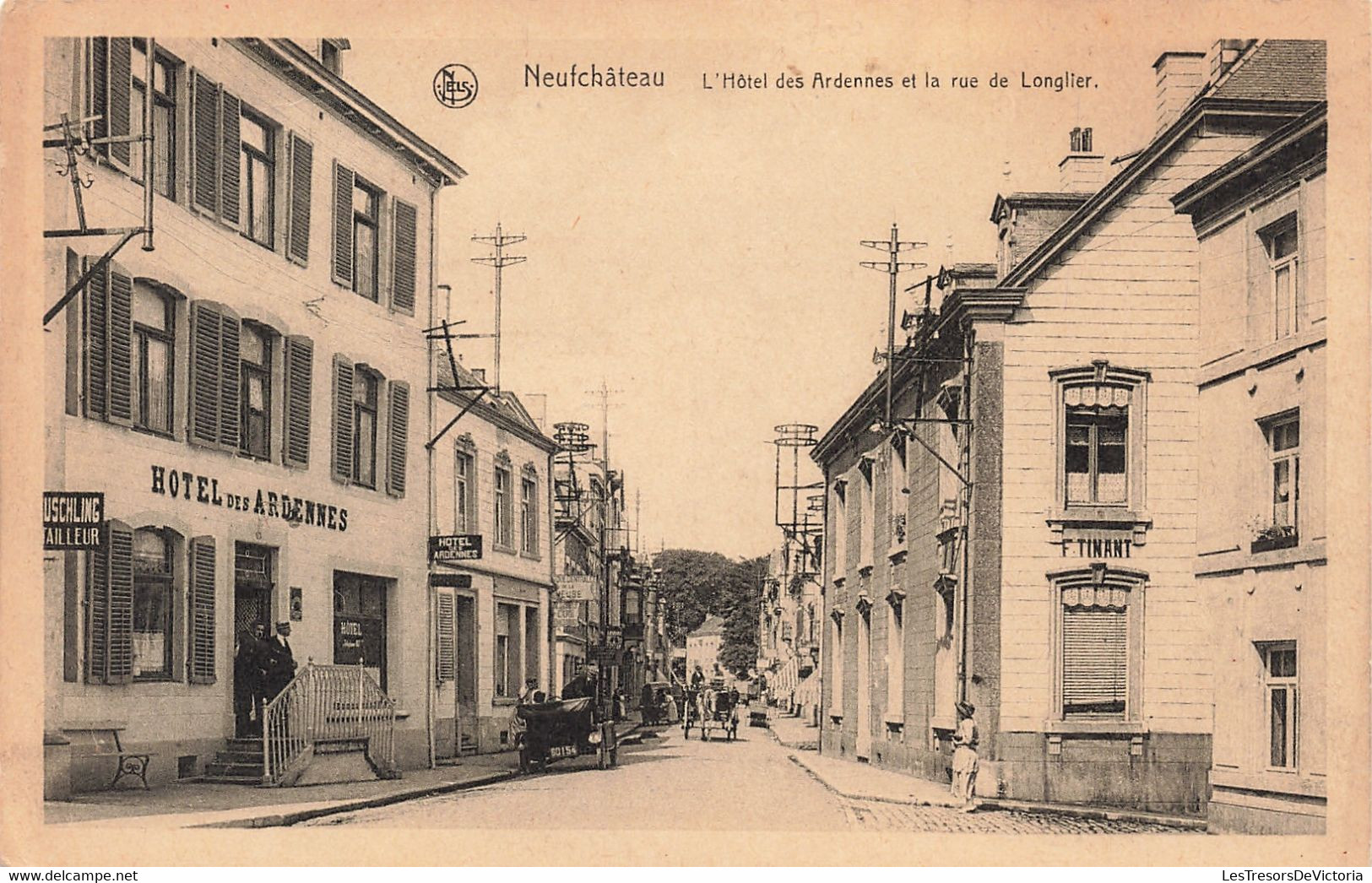 CPA - Belgique - Neufchâteau - L'Hotel Des Ardennes Et La Rue De Longlier - Edit. Pap. Collin - Nels - Animé - F. Tinant - Neufchâteau