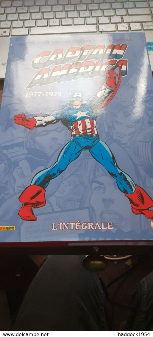 Captain America 1977-1979 DON GLUT STEVE GERBER SAL BUSCEMA Panini Comics 2022 - Captain America