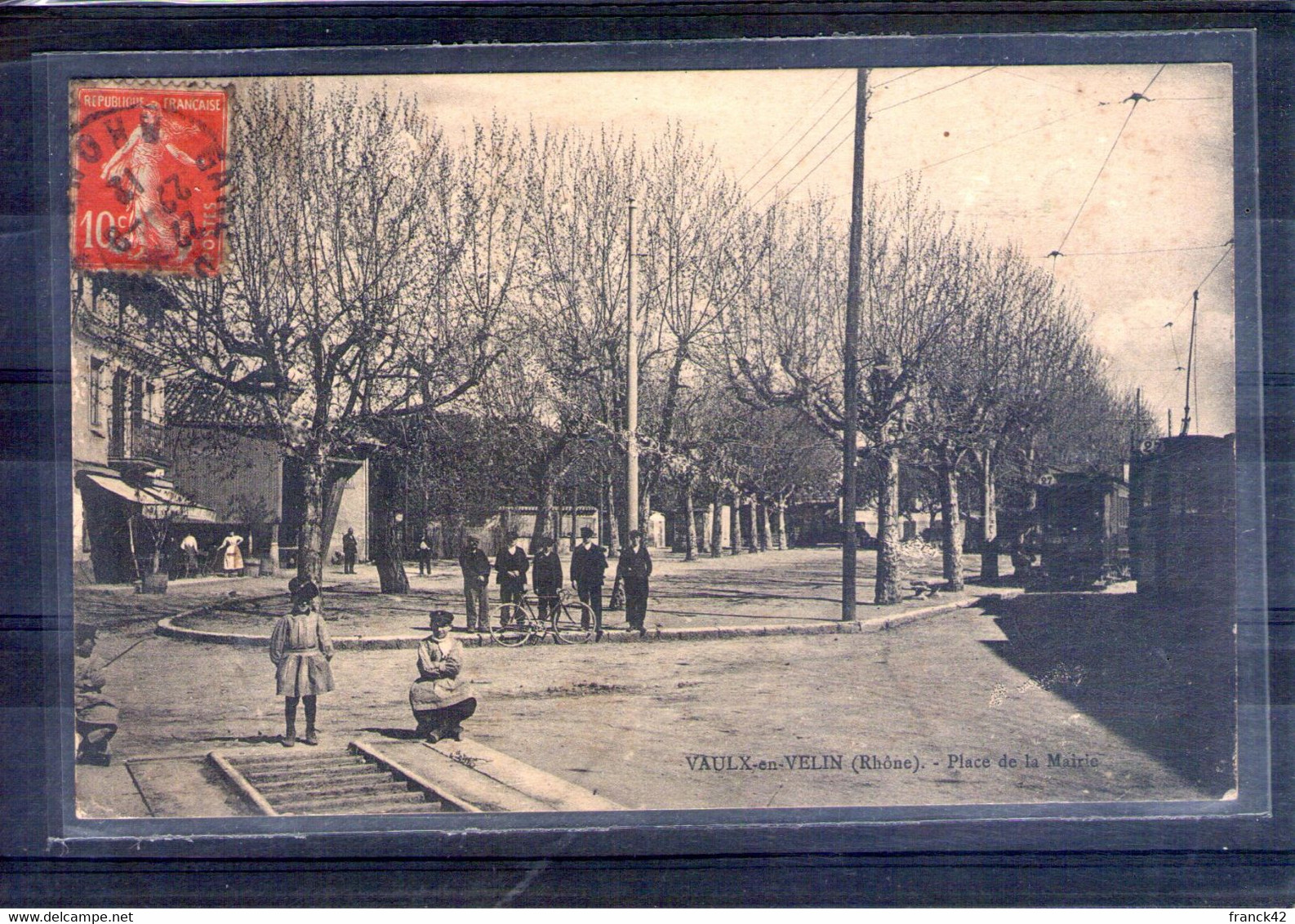 69. Vaux En Velin. Place De La Mairie - Vaux-en-Velin