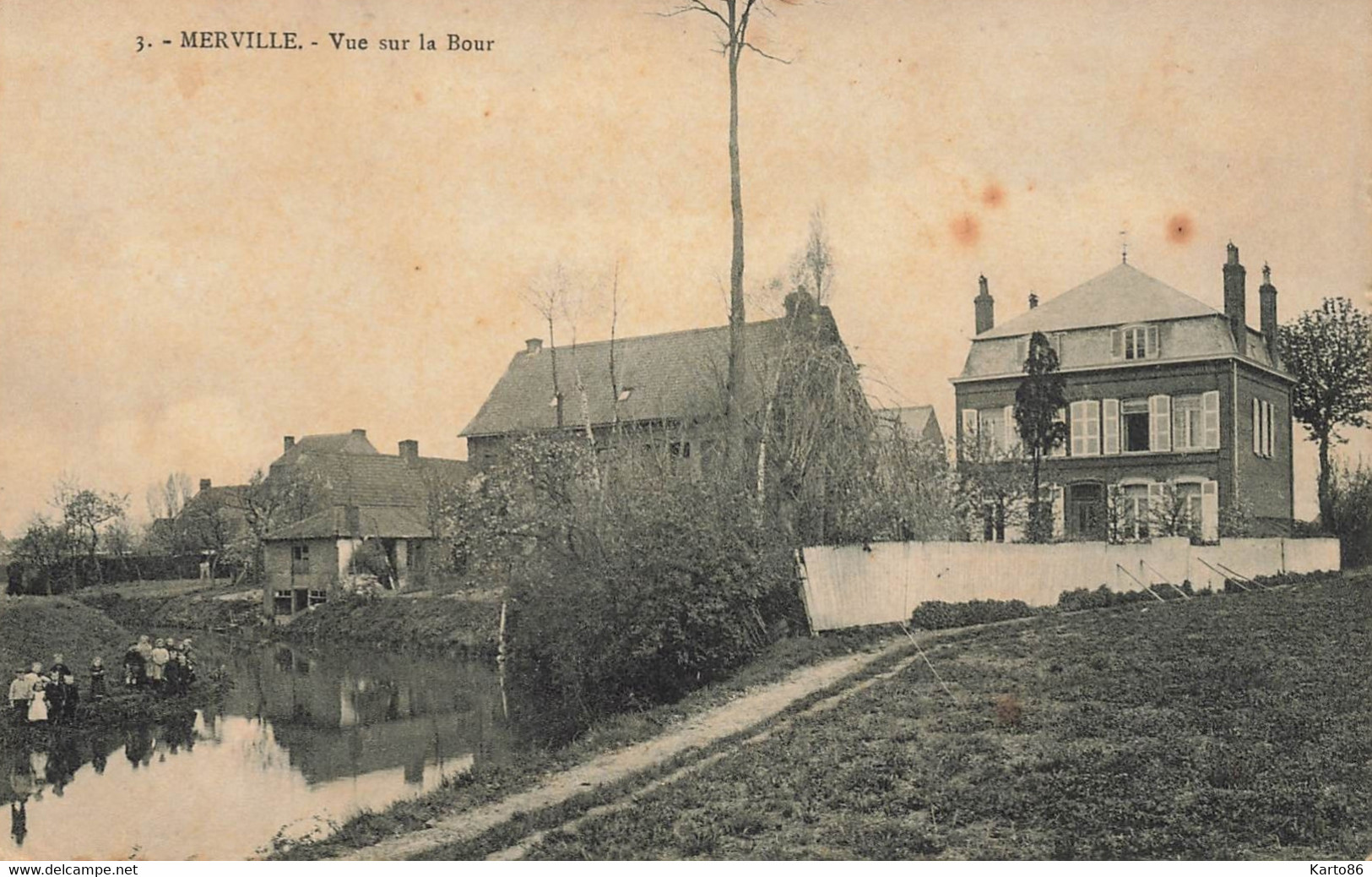 Merville * Vue Sur La Bour * Enfants Villageois VILLA - Merville