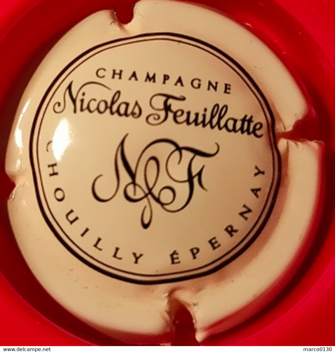 CAPSULE DE CHAMPAGNE FEUILLATTE NICOLAS N° 30d - Feuillate