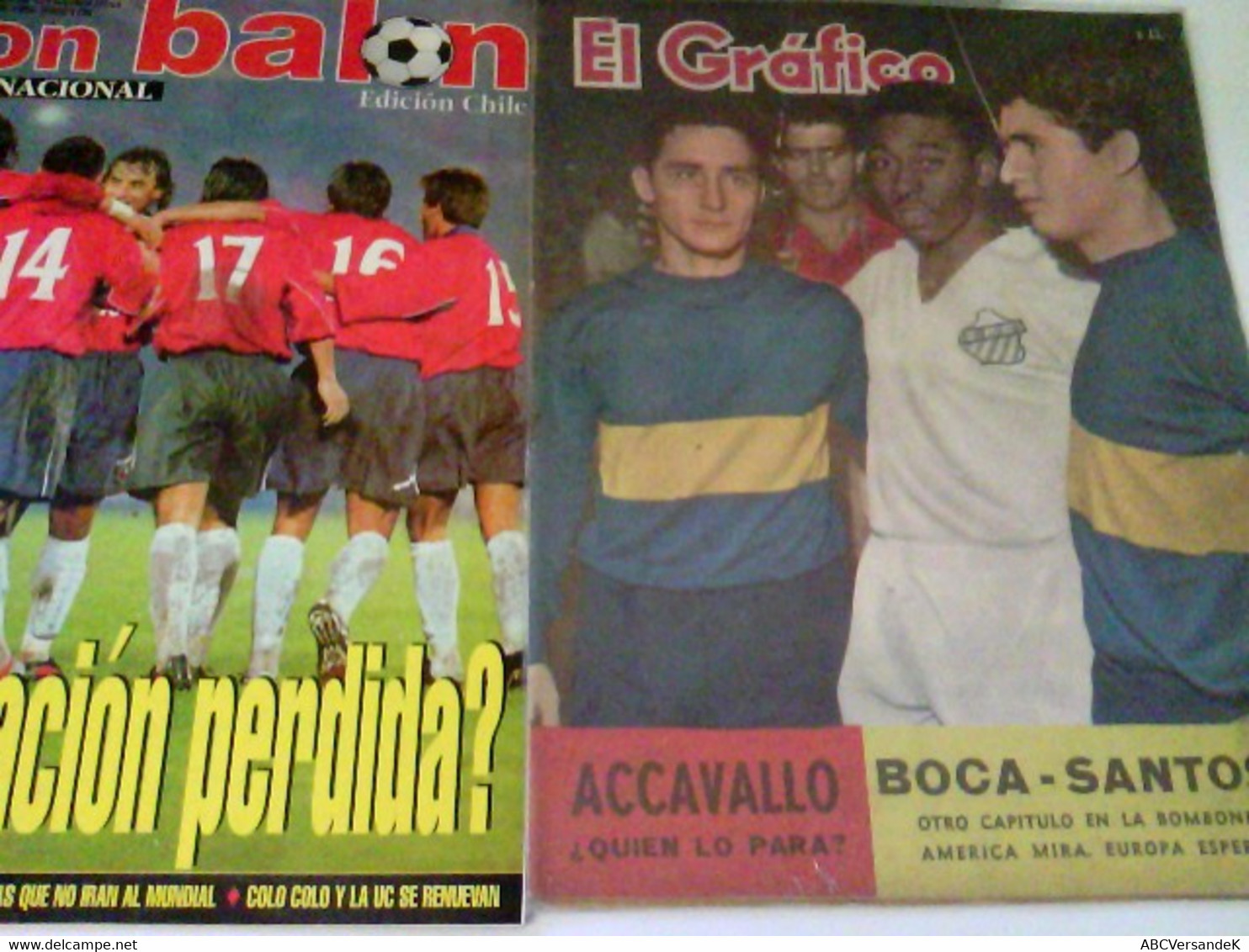 Konvolut: 2 Div. Zeitschriften Fußball International (Chile / Argentinien). - Sports