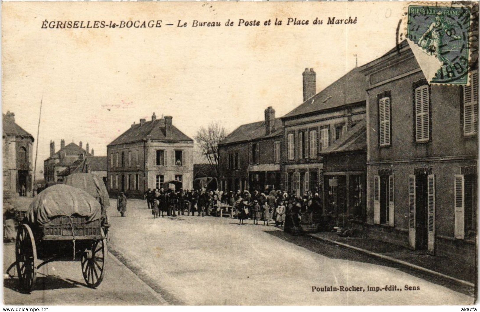 CPA EGRISELLES-LE-BOCAGE Bureau De Poste Et Place Du Marche (1272309) - Egriselles Le Bocage