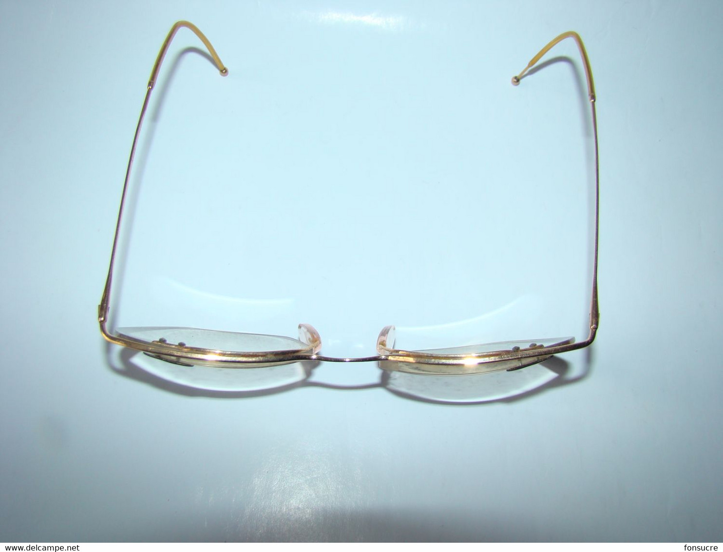 Ancienne Lunette René DUPAYS Optique Opticien à Vichy Monture fine et dorée + Boite étui