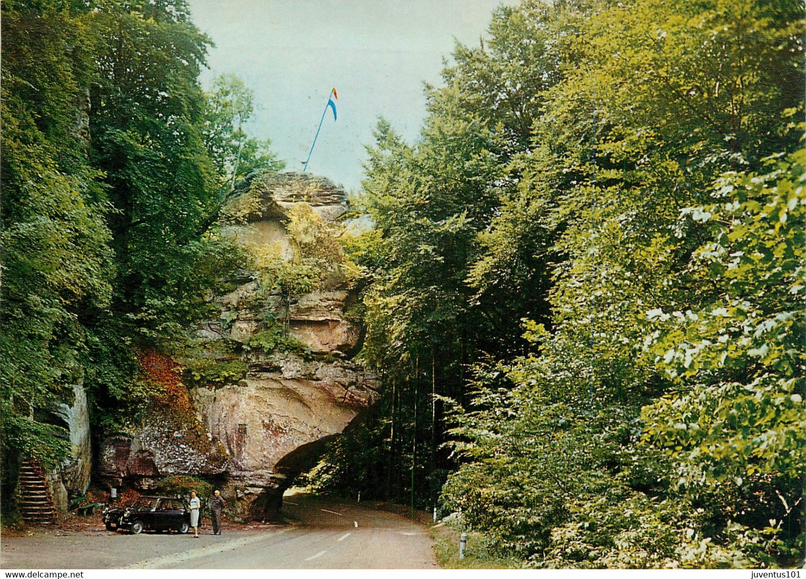 CPSM Promenade Vogelsmühle-Berdorf-Beau Timbre    L2011 - Berdorf