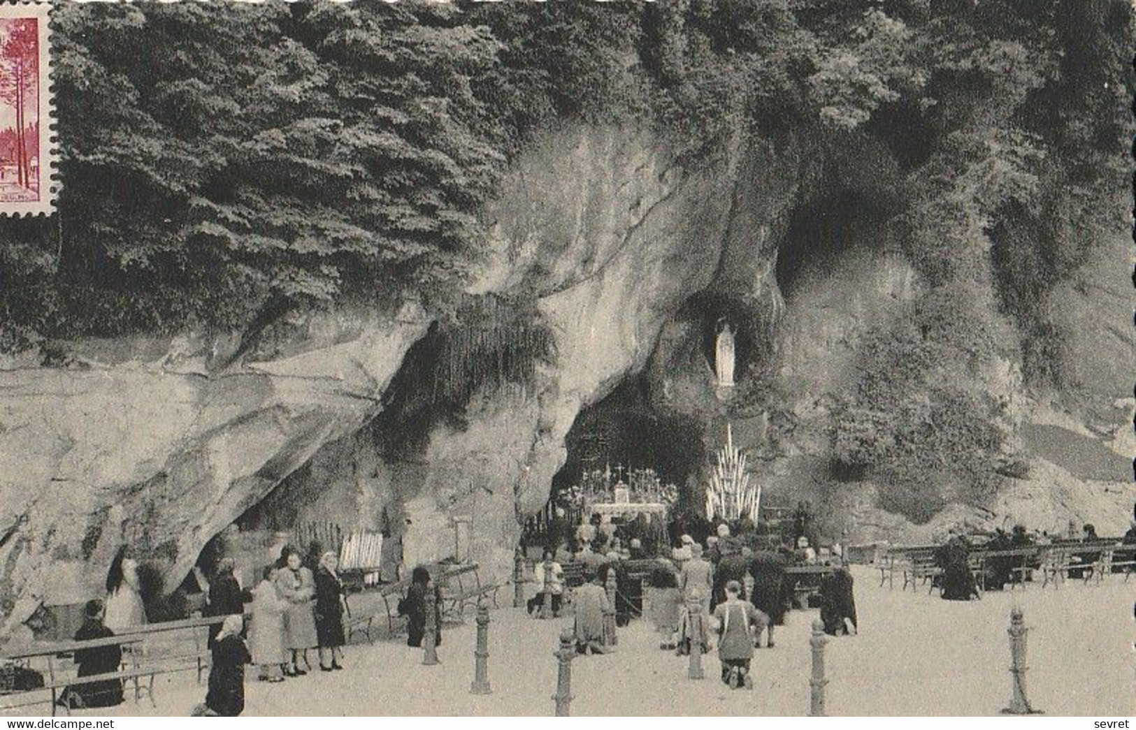 LOURDES. - La Grotte Miraculeuse - Heilige Plaatsen