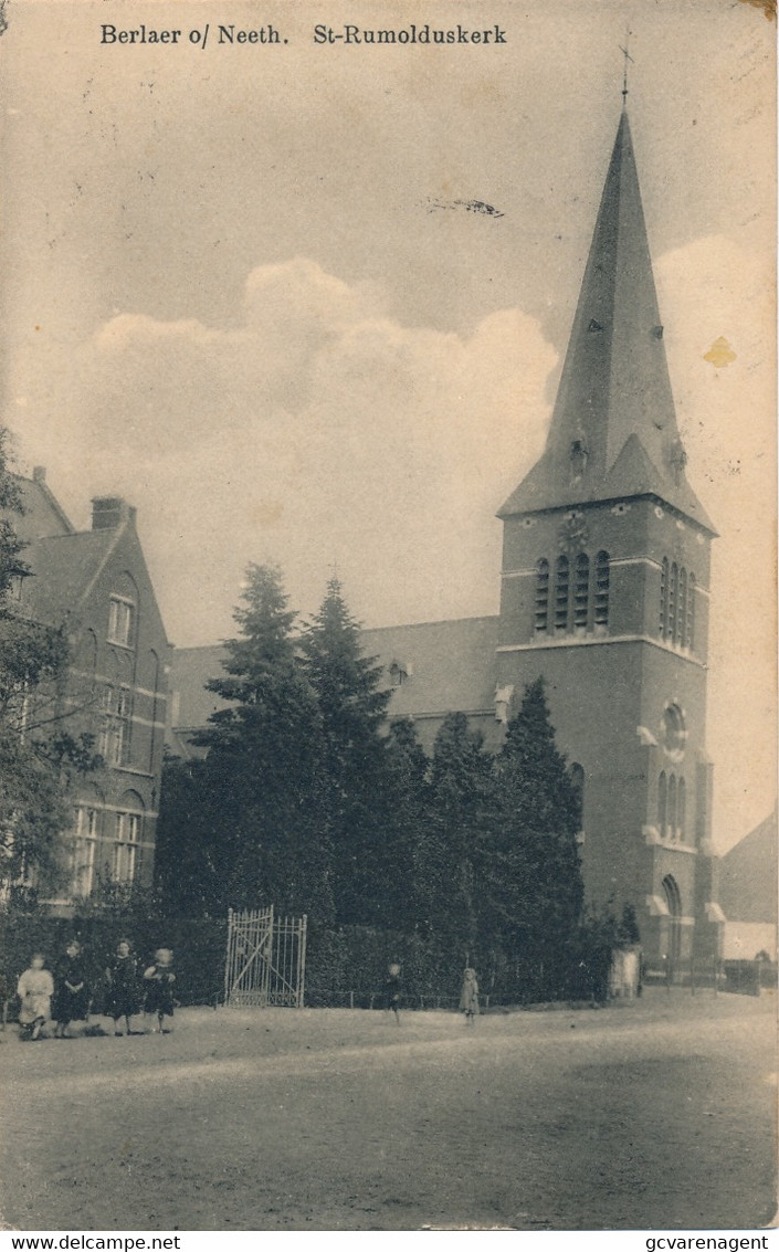 BERLAER  O/NEETH  ST.RUMOLDUSKERK      2 SCANS - Berlaar