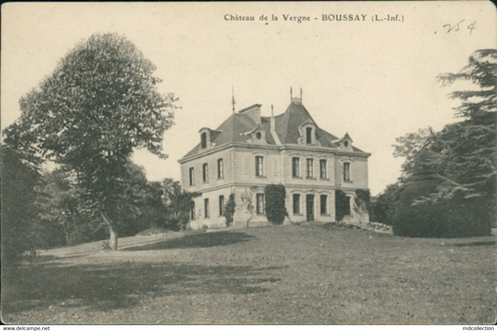44 BOUSSAY / Château De La Vergne / - Boussay