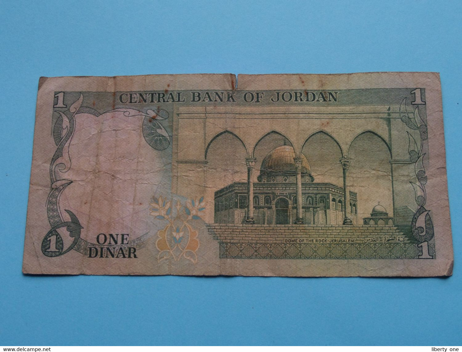 1/2 Half & 1 Dinar > Central Bank Of JORDAN ( For Grade, Please See Scans ) Circulated ! - Giordania