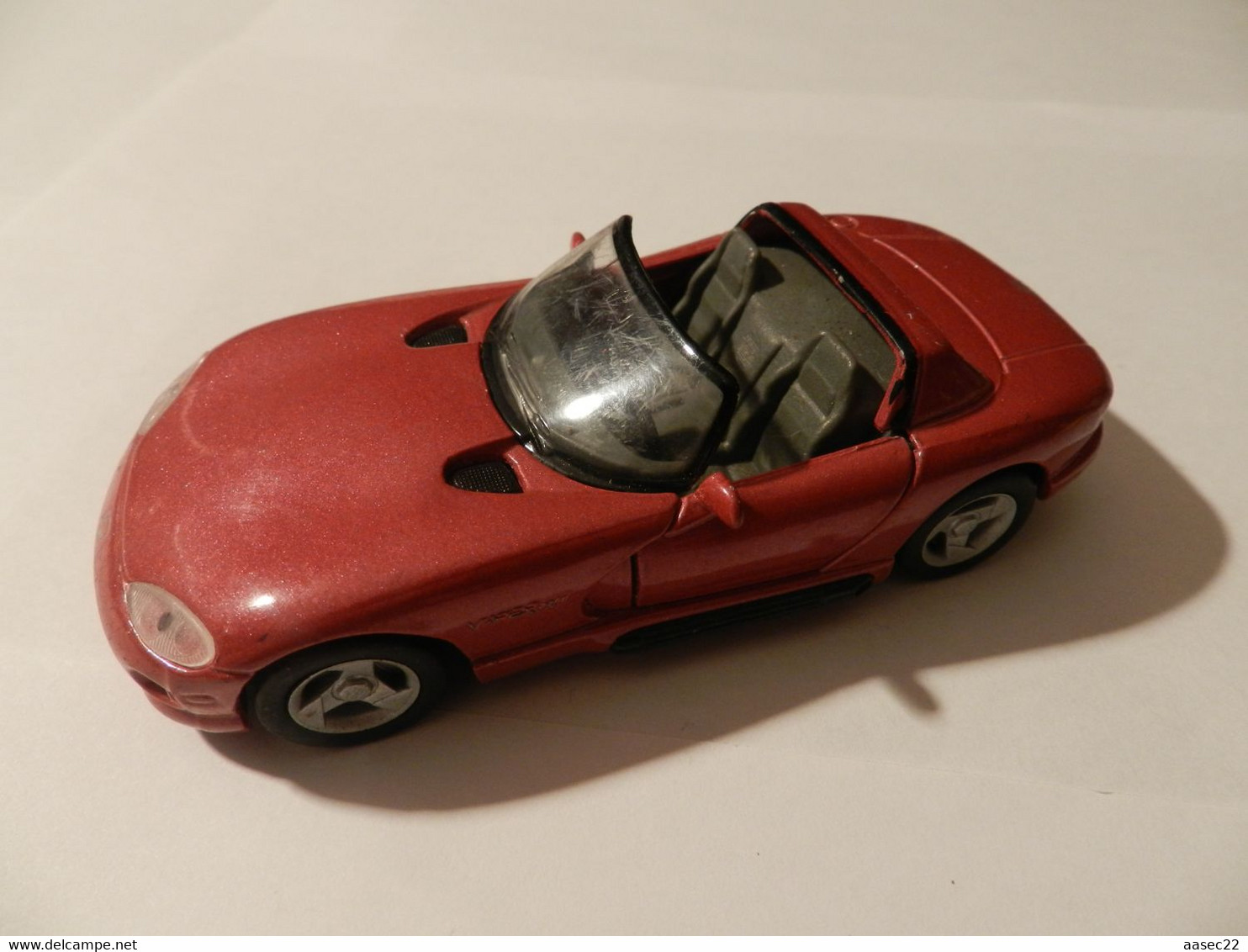 Maisto  1/39  Dodge Viper RT/10    *** 3506 *** - Maisto