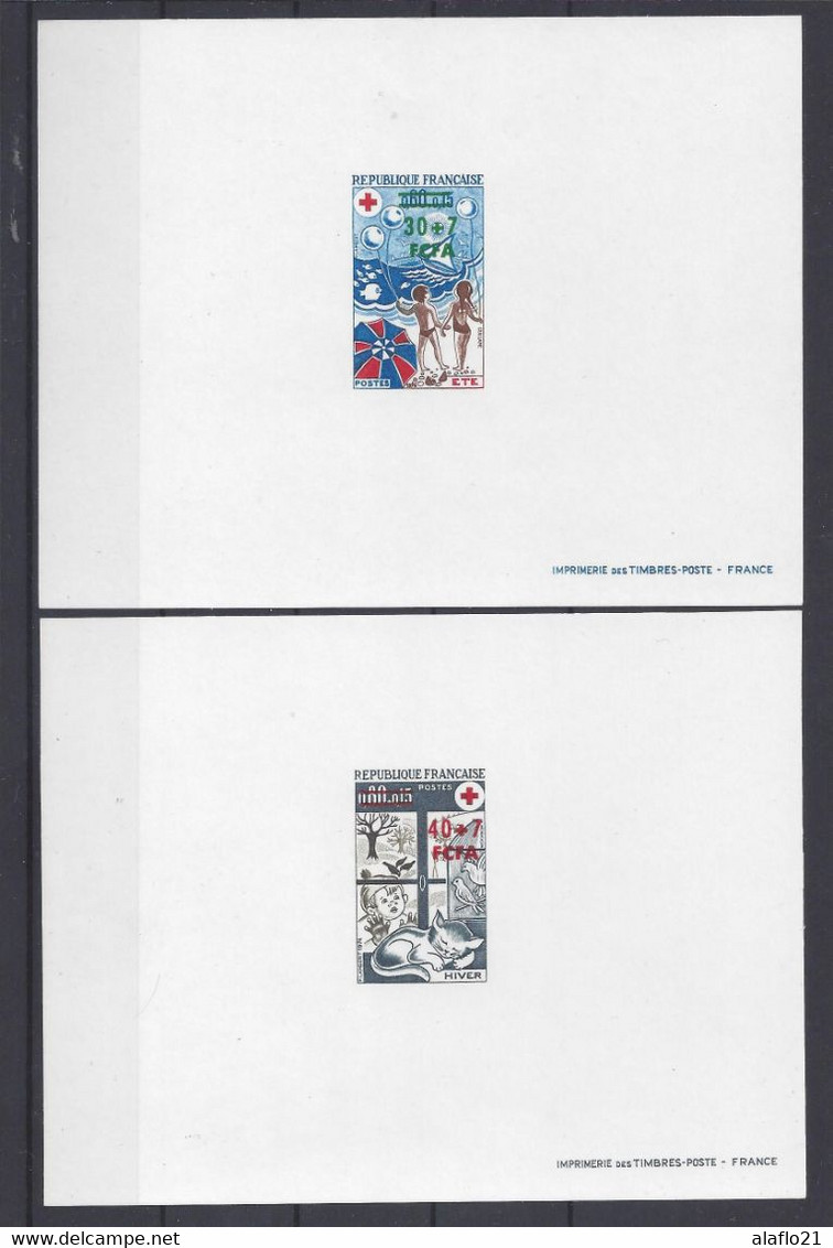 REUNION CFA N° 431/32 - 2 EPREUVES De LUXE - CROIX ROUGE - Les SAISONS - Unused Stamps