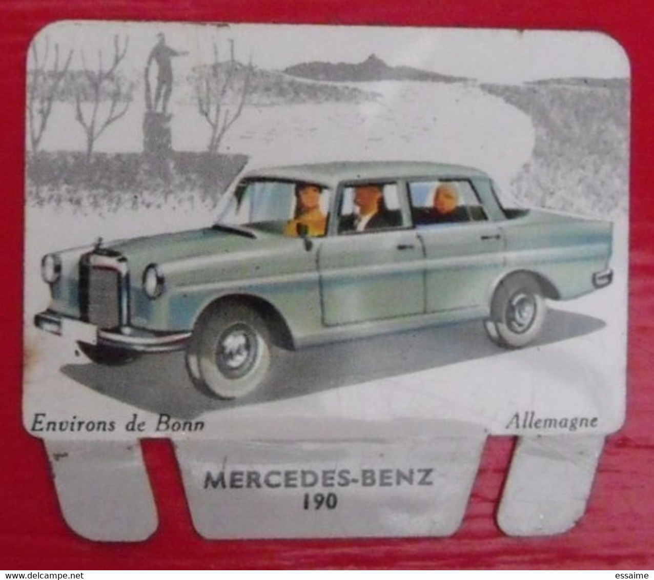 Plaque Mercedes 190. N° 53. Les Grandes Marques D'automobiles. Chocolat Cafés Martel Mota. Plaquette Métal Vers 1960 - Plaques En Tôle (après 1960)