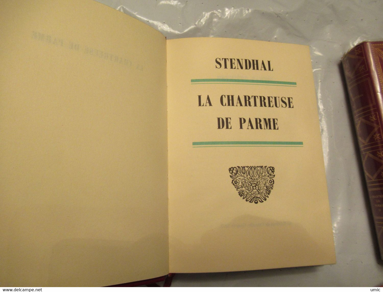5 volumes , éditions de Cremille avec belles illustrations