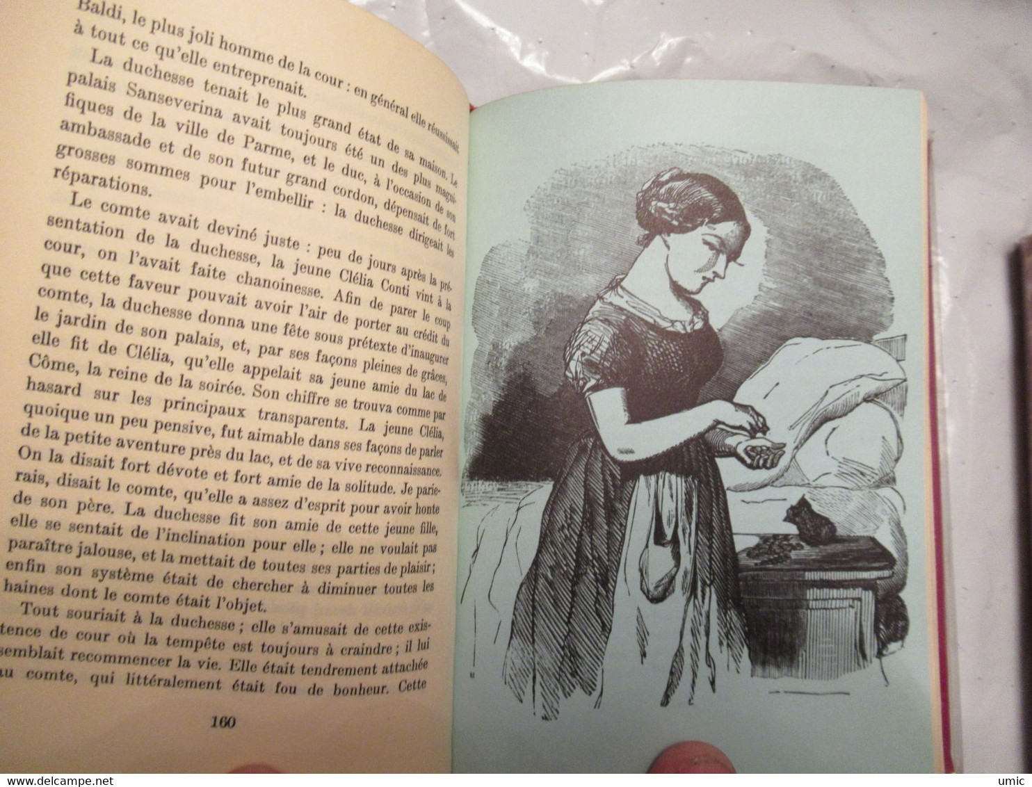 5 volumes , éditions de Cremille avec belles illustrations