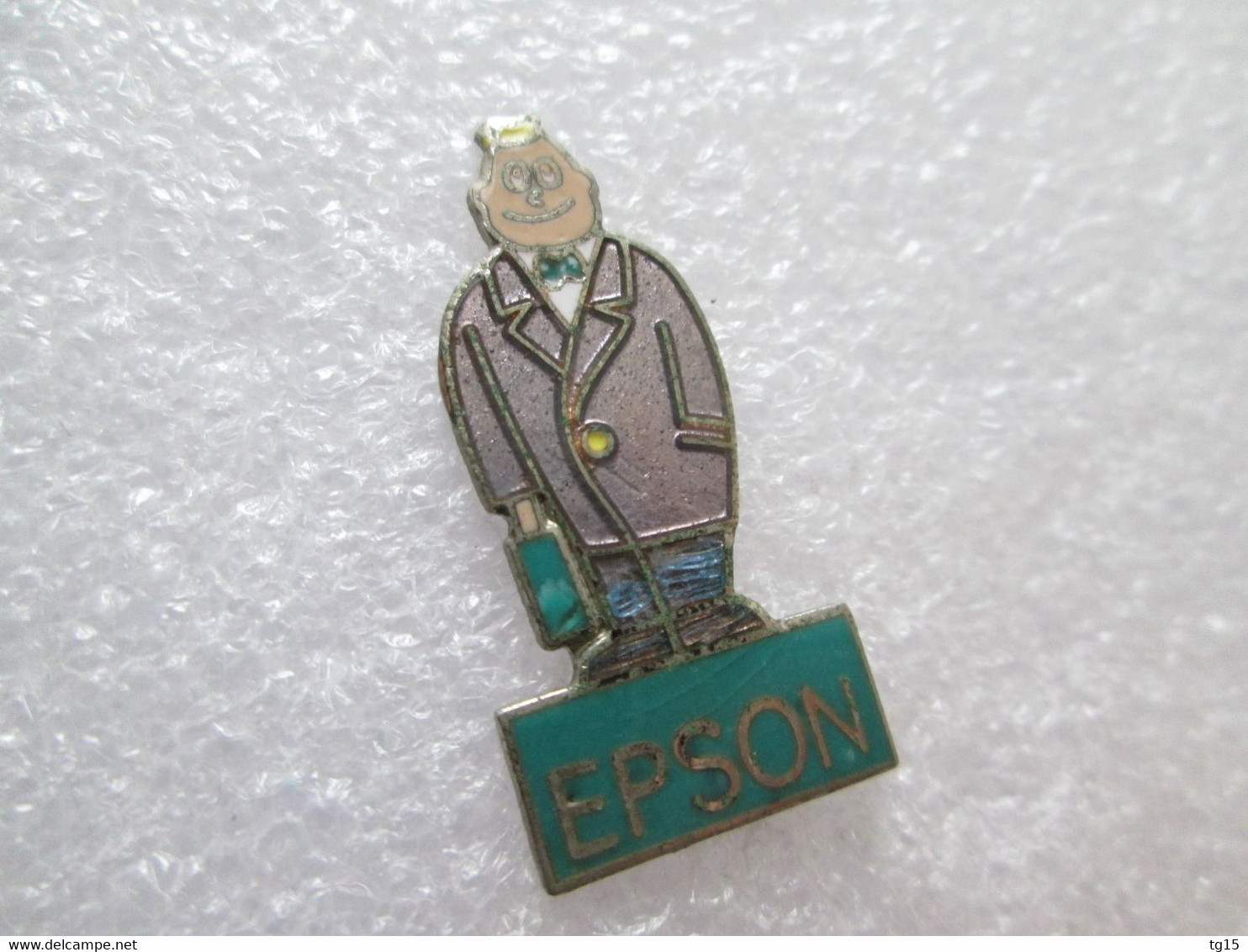 PIN'S    EPSON     Email Grand Feu - Informatique