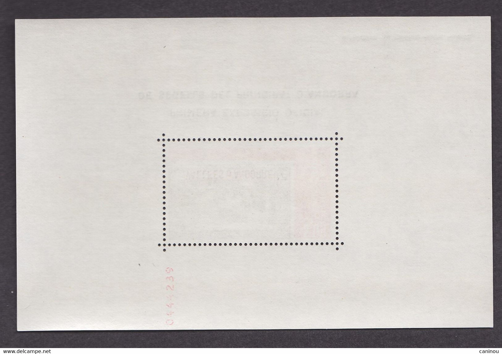 ANDORRE FRANCAIS BLOC FEUILLET Y&T 1 EXPOSITION PHILATELIQUE  TIMBRE SUR TIMBRE 1982 NEUF SANS CHARNIERES - Blocs-feuillets