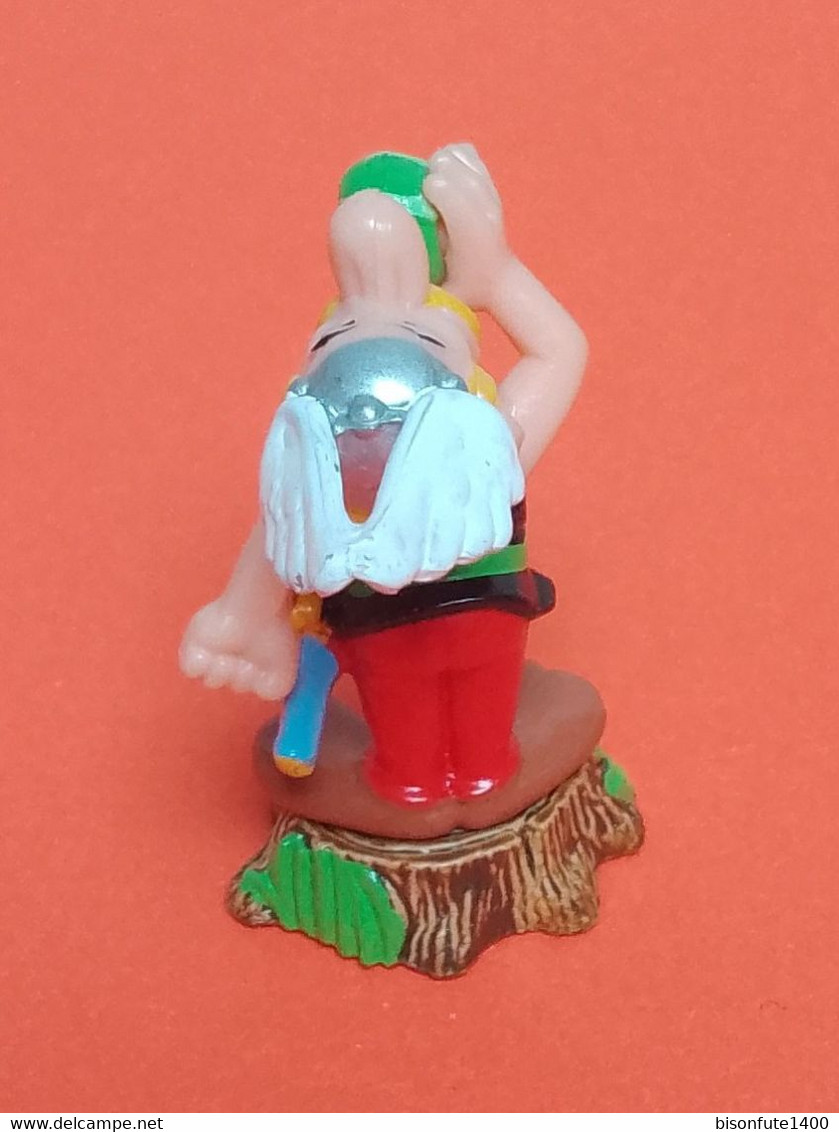 Astérix : Figurine Astérix ( Voir Photos ). - Figurine In Plastica