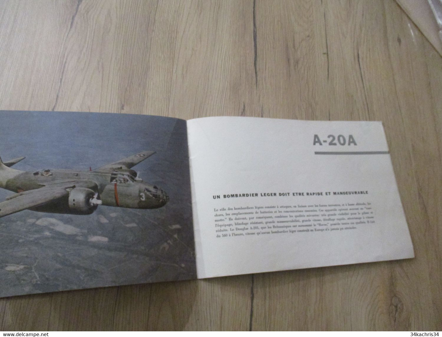 Catalogue Avions anglais fascicule 185 000 avions de guerre  Photos caractéristiques incomplet
