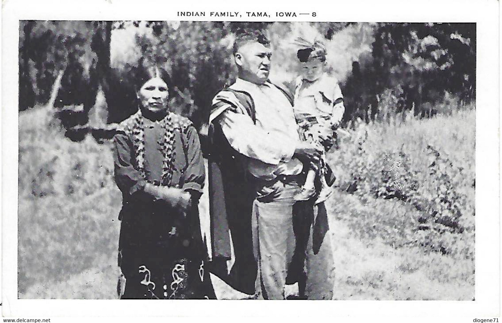 Indian Family Tama Iowa - Other & Unclassified