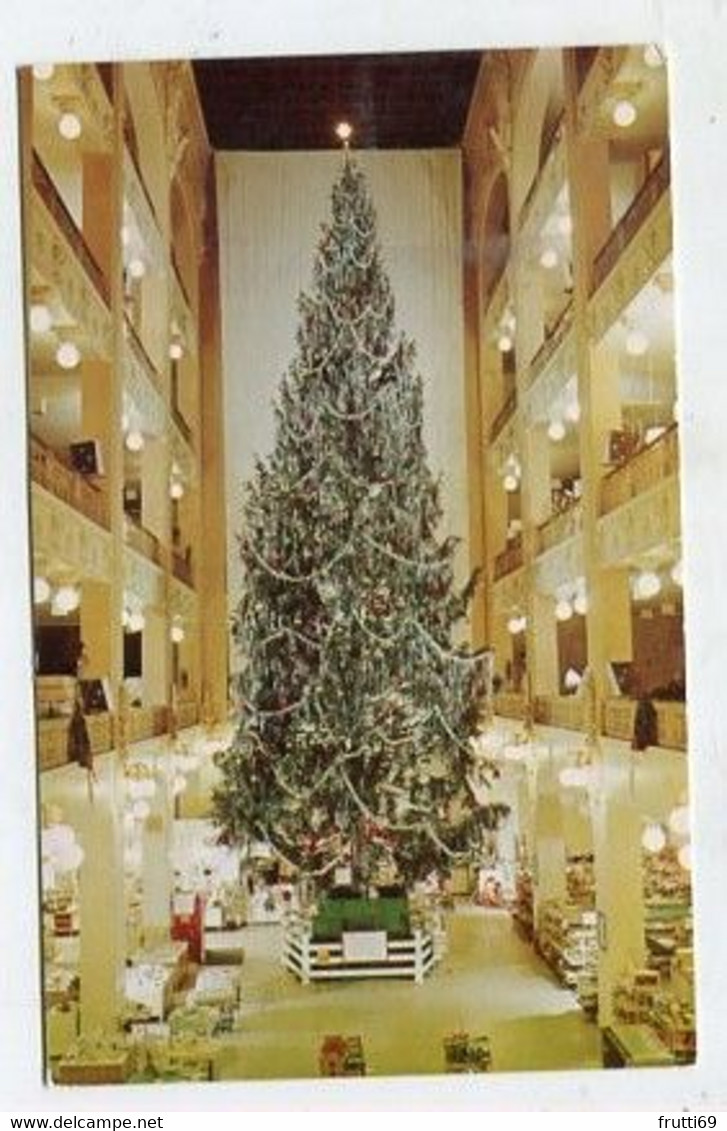 AK 108105 USA  - Ohio - Cleveland - Sterling Lindner Christmas Tree - Cleveland