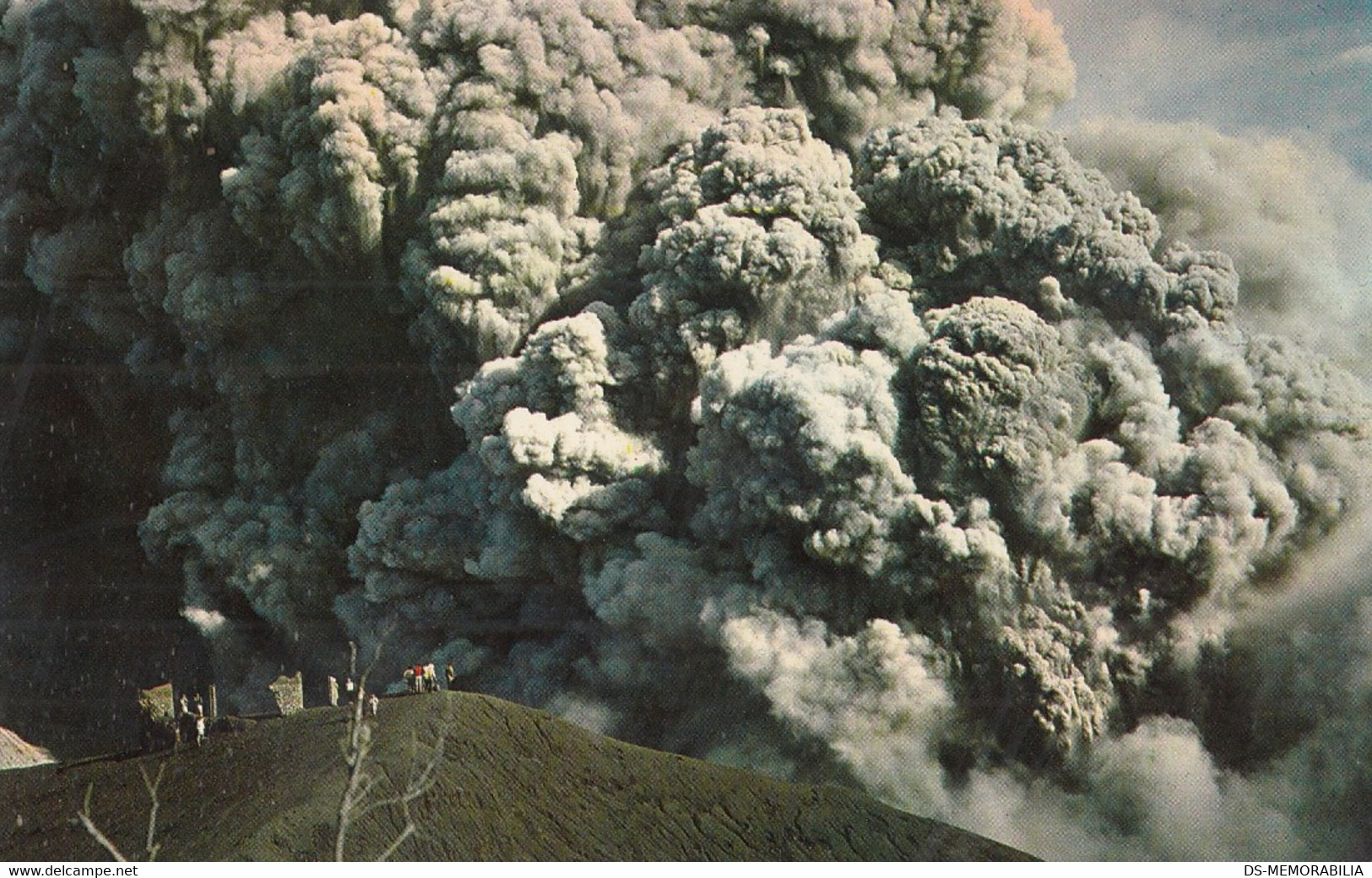 Costa Rica - Irazu Volcan Volcano Eruption - Costa Rica
