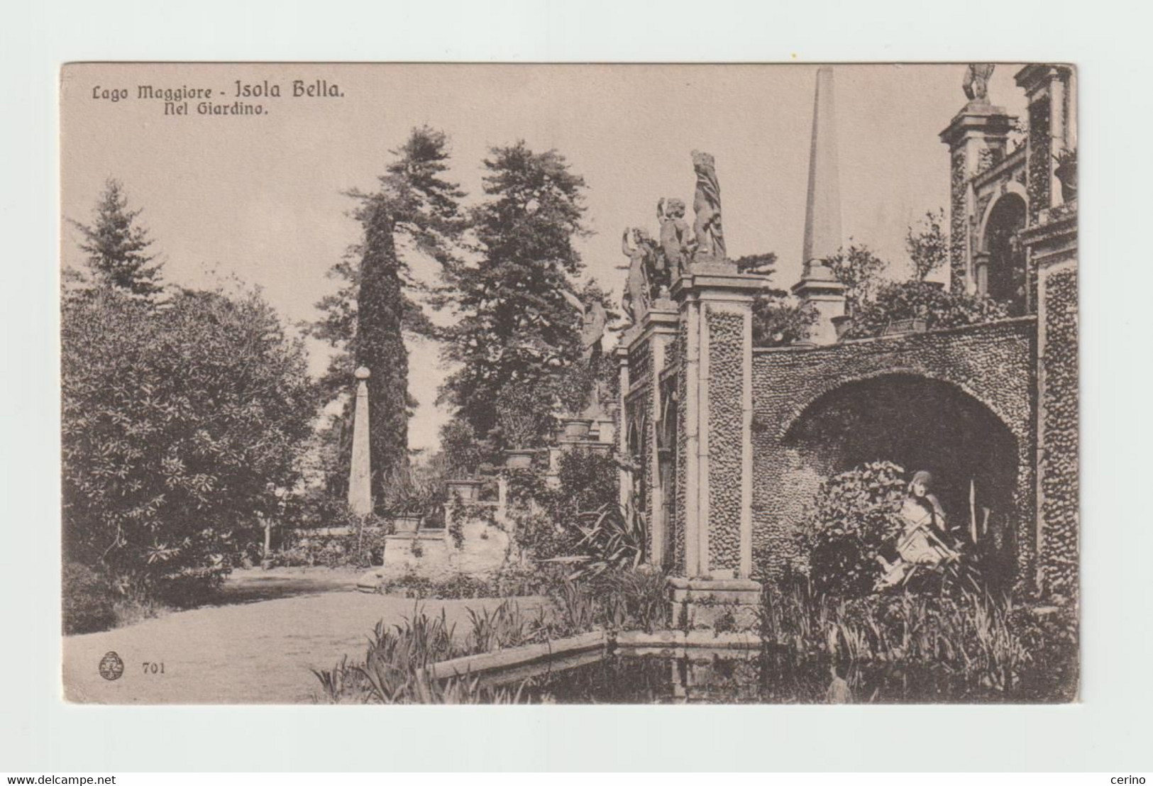 ISOLA  BELLA (VCO):  LAGO  MAGGIORE  -  NEL  GIARDINO  -  FP - Châteaux D'eau & éoliennes