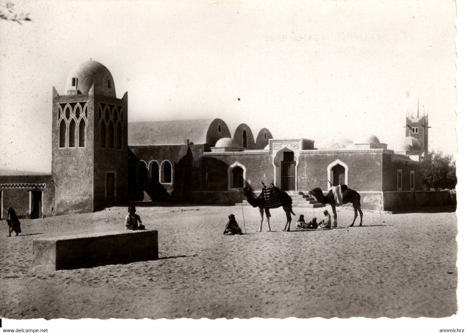 COLLECTION SAHARIENNE UN BORDJ DANS LE DESERT - Sahara Occidental