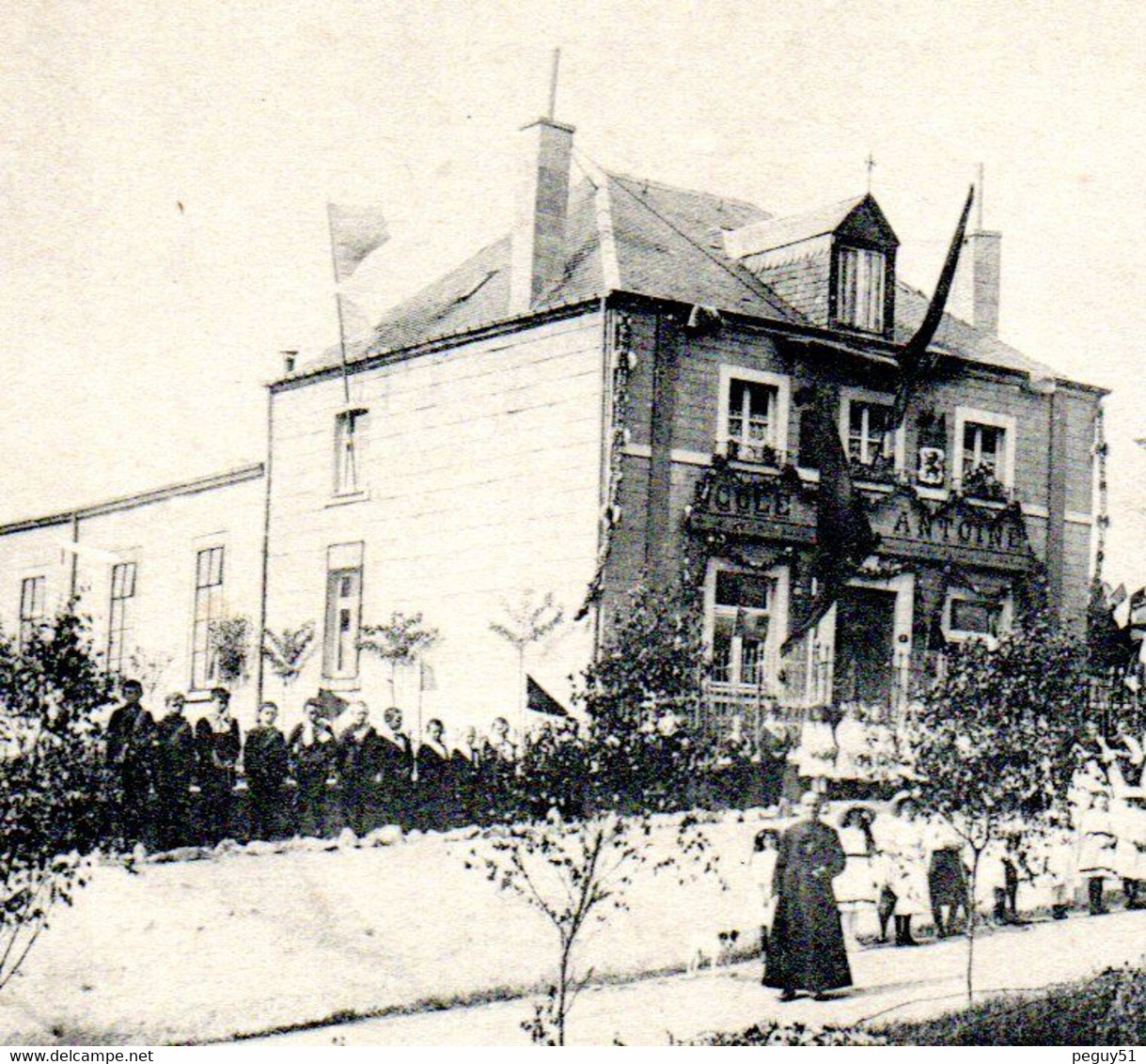 Rondu.( Libramont-Chevigny). Ecoles Et Patronages  ( 30 Juin 1913). Ecole Saint-Antoine. - Libramont-Chevigny