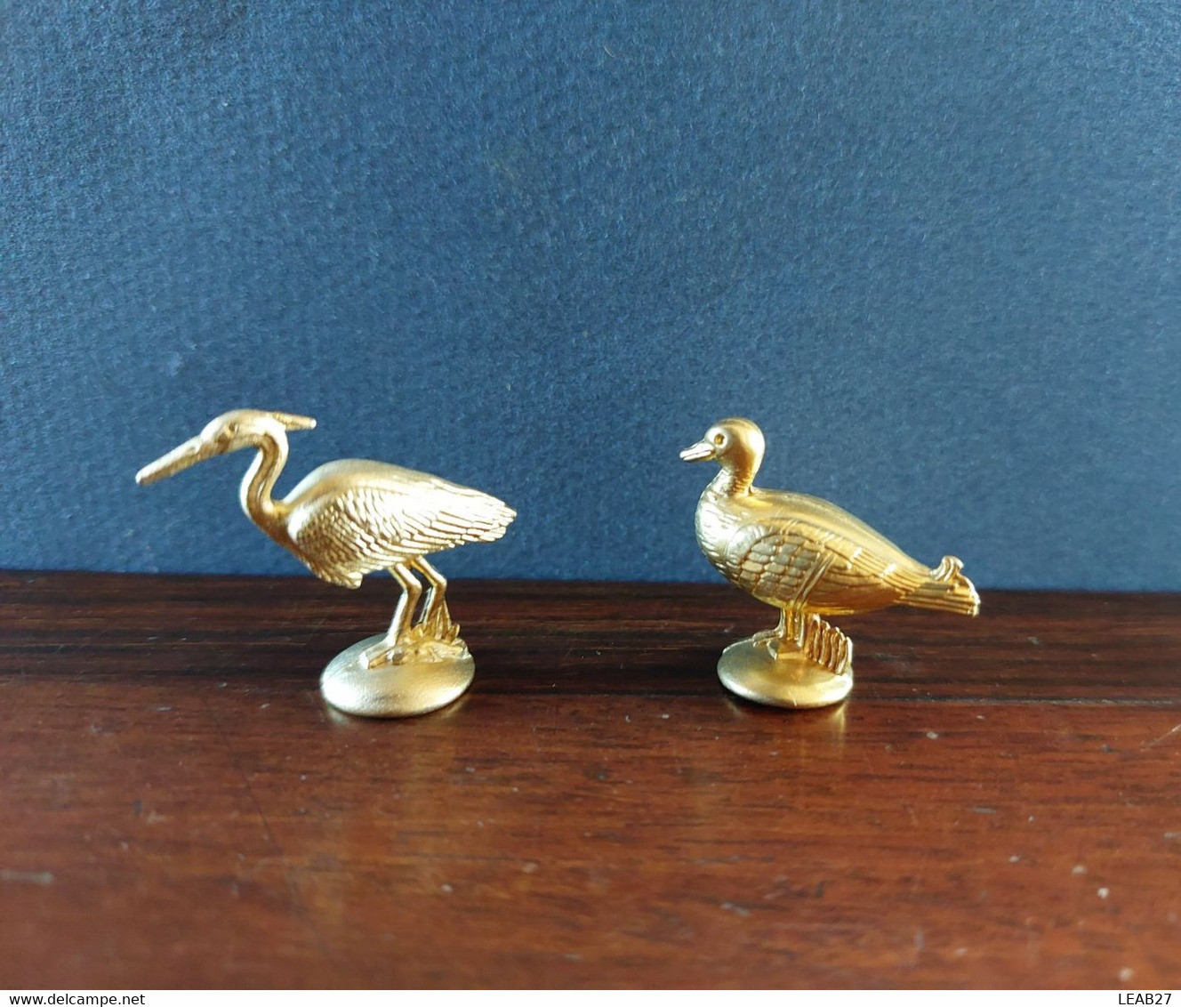 SA MAJESTE L'OISEAU D'OR - SERIE COMPLETE DE 10 FEVES 3D METAL DORE 24 CARATS - 2000 - Animaux