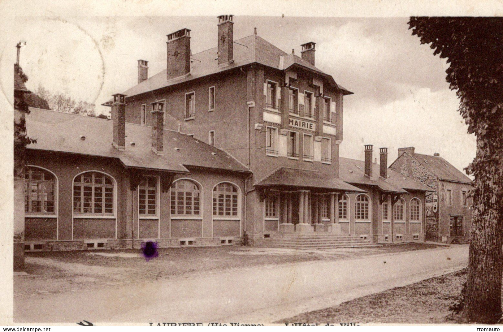 Lauriere (Hte-Vienne) -  L'Hotel De Ville - La Mairie  - CPA - Lauriere