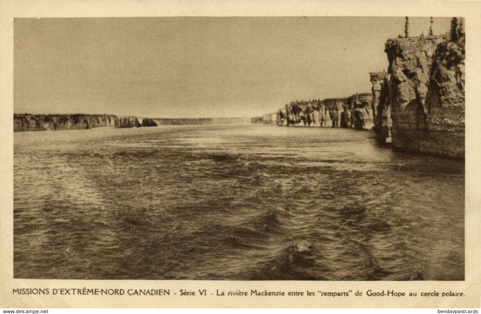 Canada, Missions D'Extrême Nord Canadien, Mackenzie River 1920s Mission Postcard - Other & Unclassified