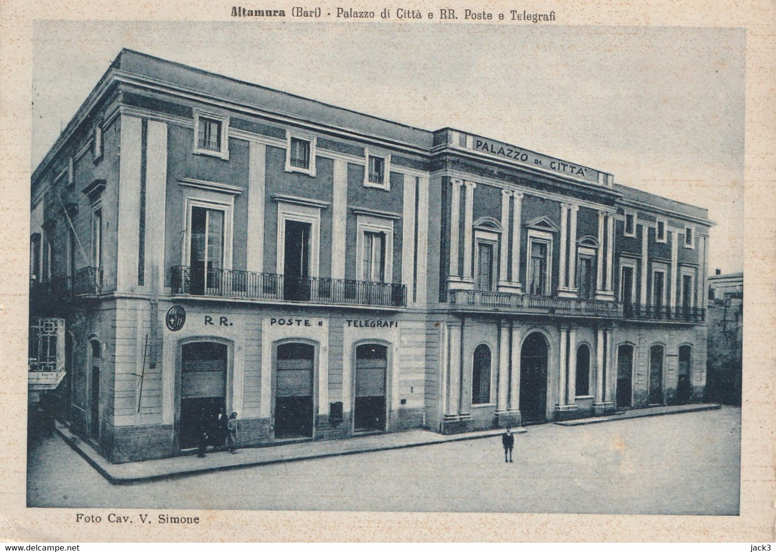 CARTOLINA - Altamura - Palazzo Di Citta' E RR. Poste E Telegrafi - Altamura