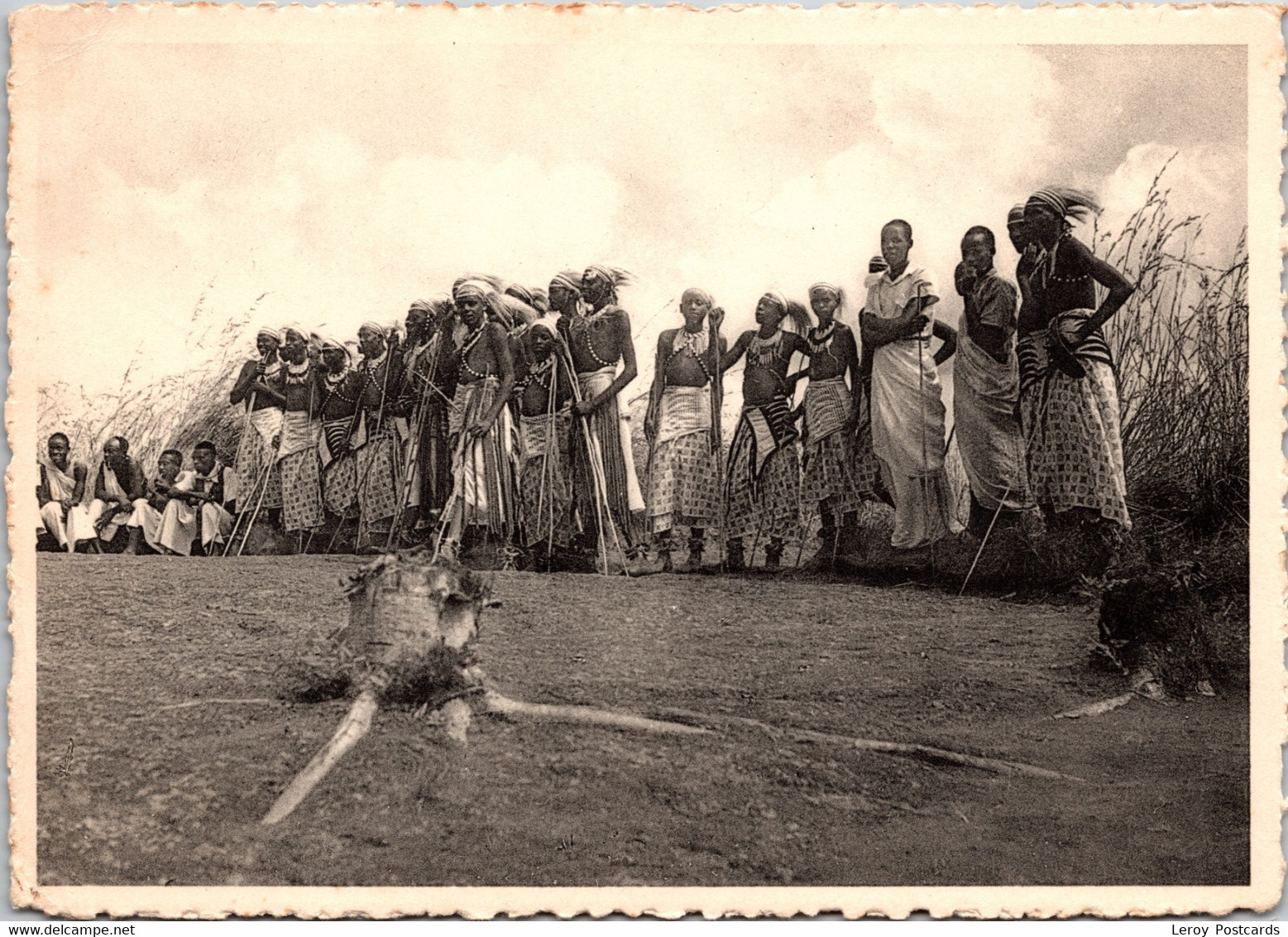 #1993 - Ruanda, Dancers Watuzi Au Repos. - Ruanda-Burundi