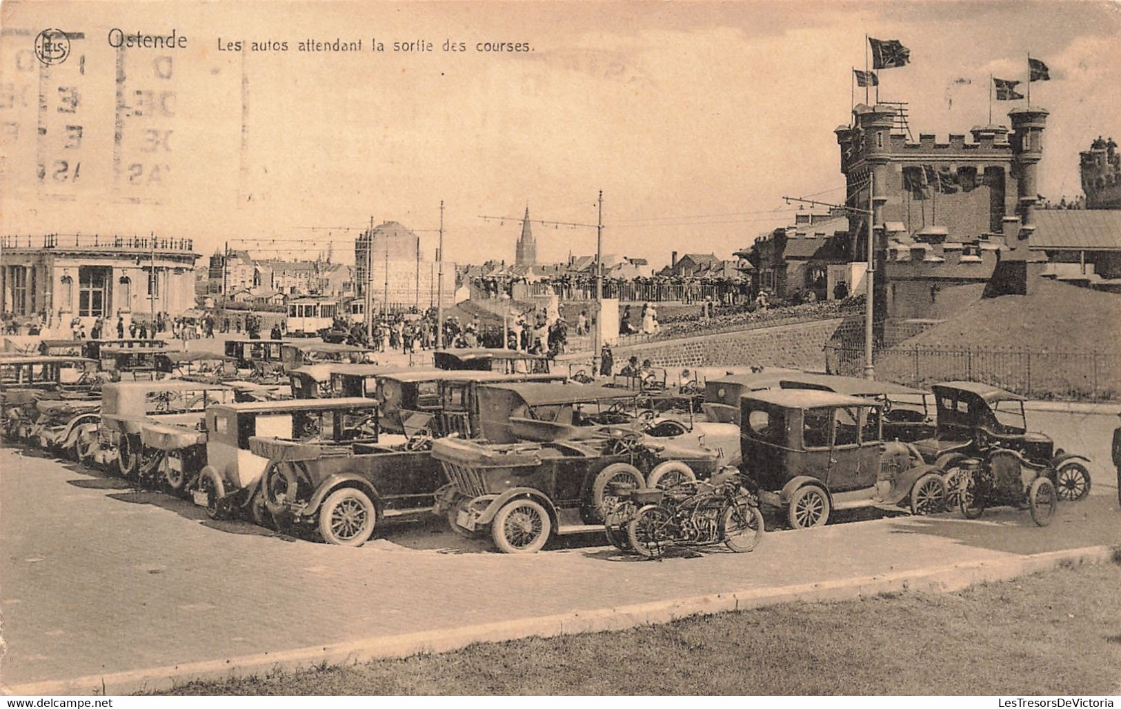 CPA - Belgique - Ostende - Les Autos Attendant La Sortie Des Courses - Edit.Nels - Imprimerie A. Tamnèse - Oblitéré 1925 - Oostende