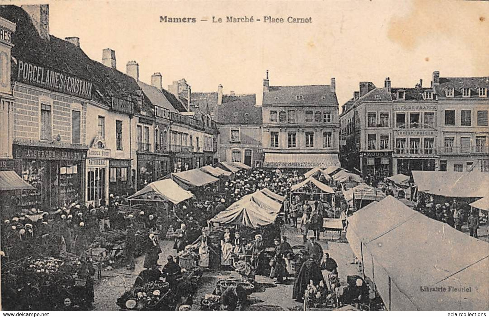 Mamers      72          Le Marché Place Carnot      (voir Scan) - Mamers