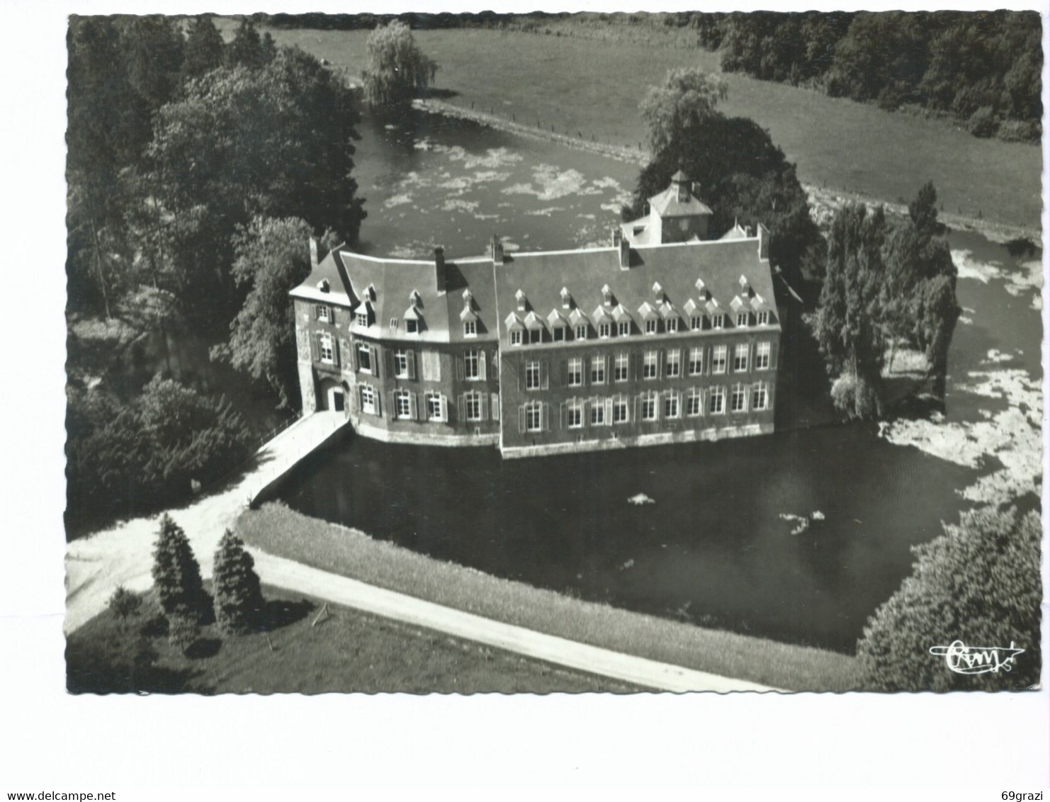 Dhuy ( Eghezée ) Vue Aérienne Château - Eghezée