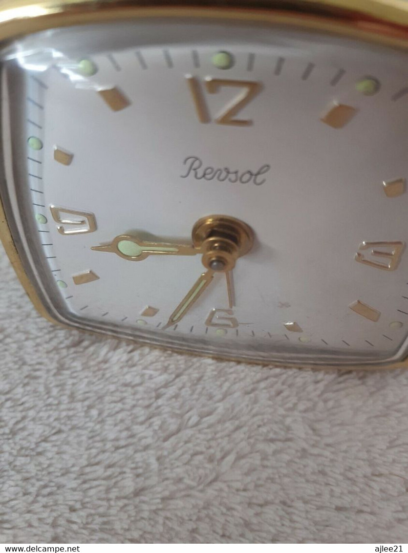 Réveil Revsol. Années 50/60/70/80. - Relojes